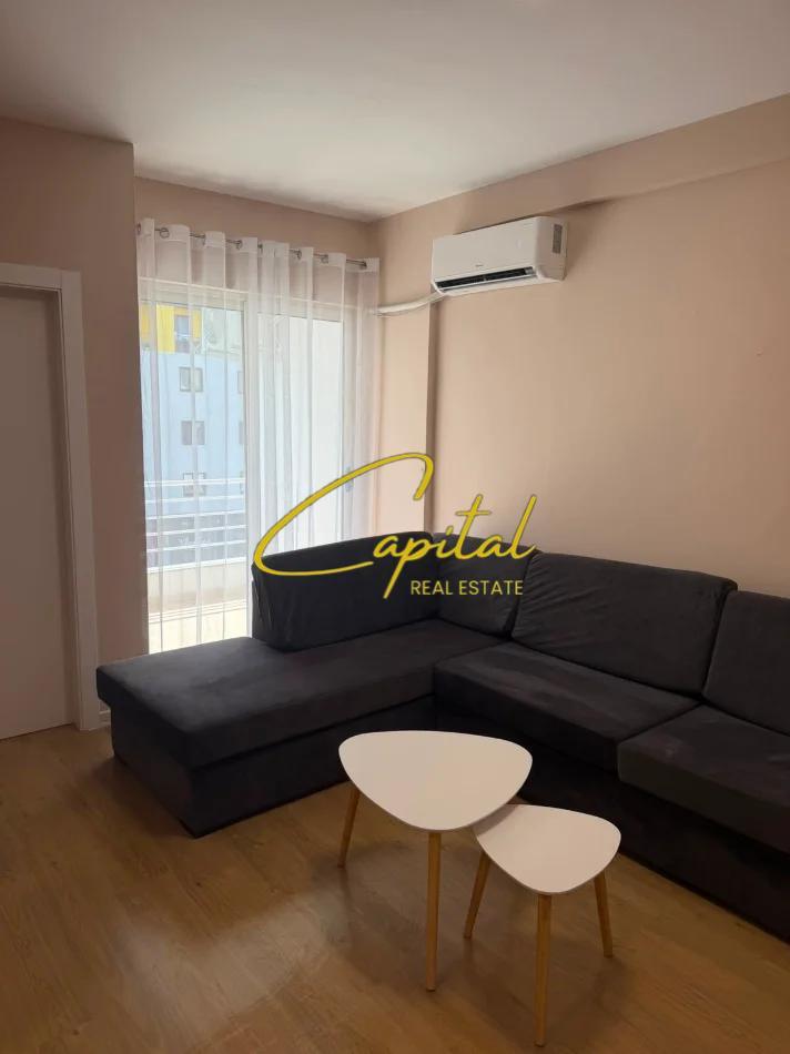 APARTAMENT ME QIRA 2+1 YZBERISHT 650 EURO – Tiranë