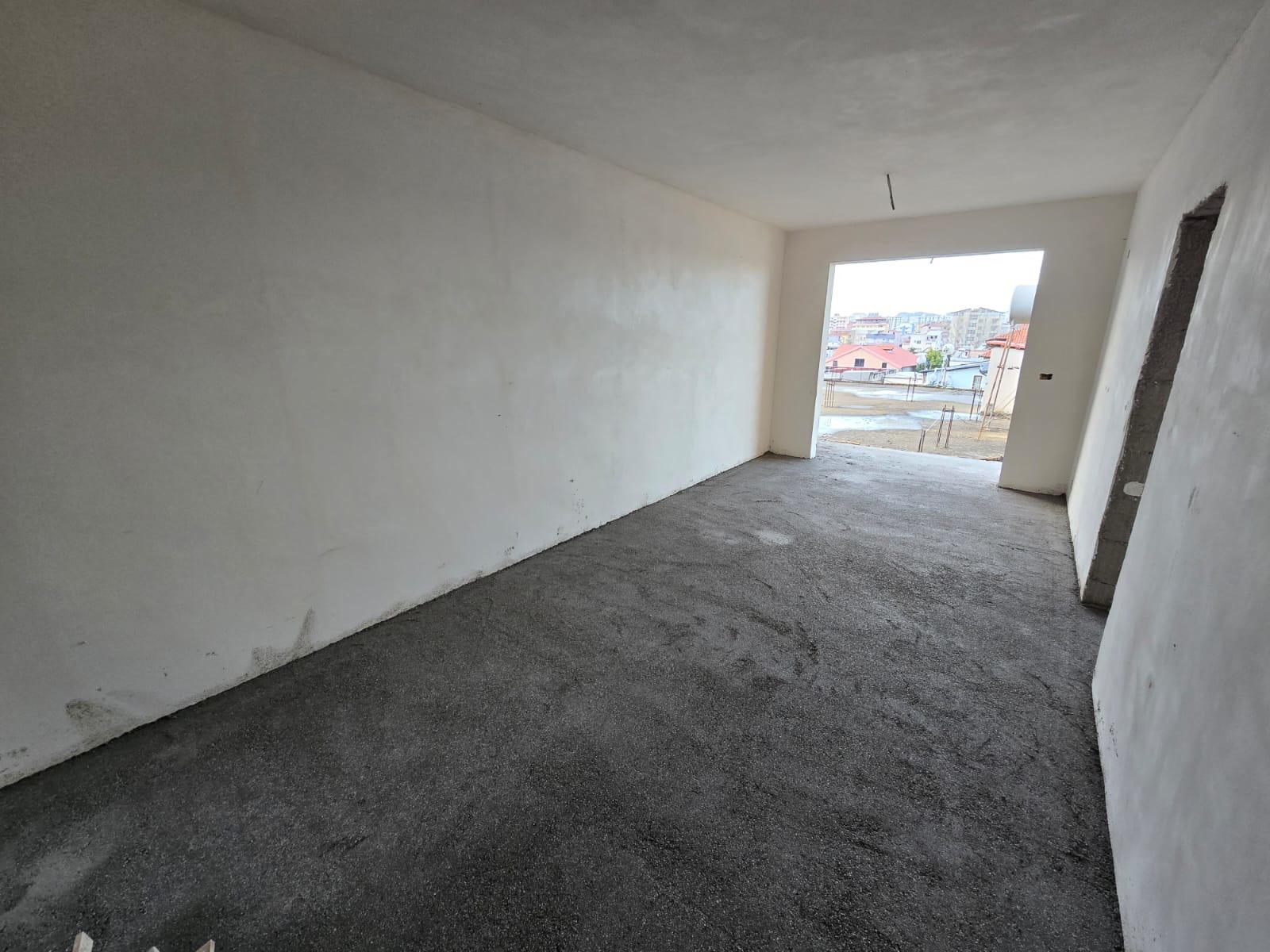 APARTAMENT 2+1 NË SHITJE – PLAZH, RROTA E KUQE – Durrës