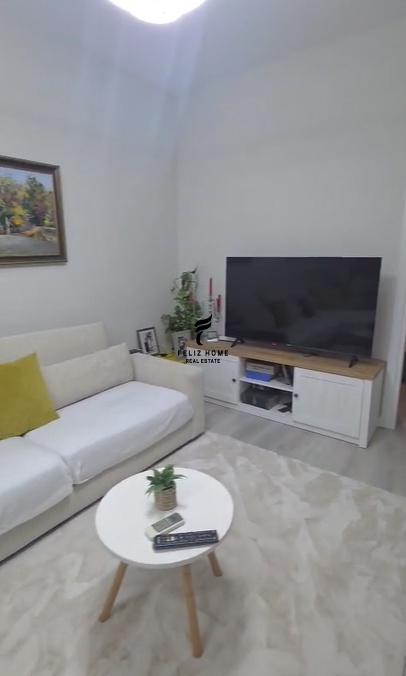 SHITET APARTAMENT 1+1 PAZARI I RI 190.000 EURO FH-74682 – Tiranë