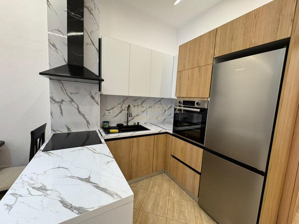 Apartament 2+1 Me Qira në Plazh, Durrës - 650€ | 87 m² 650 € – Durrës