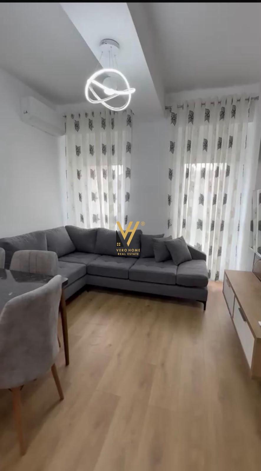 JEPET APARTAMENT 1+1+BLK ME QERA NE ALI DEM 40.000 LEKE – Tiranë