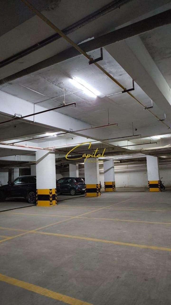 SHITEN 2 POSTE PARKIMI 30 M2 ISH FUSHA AVIACIONIT 4.300.000 – Tiranë