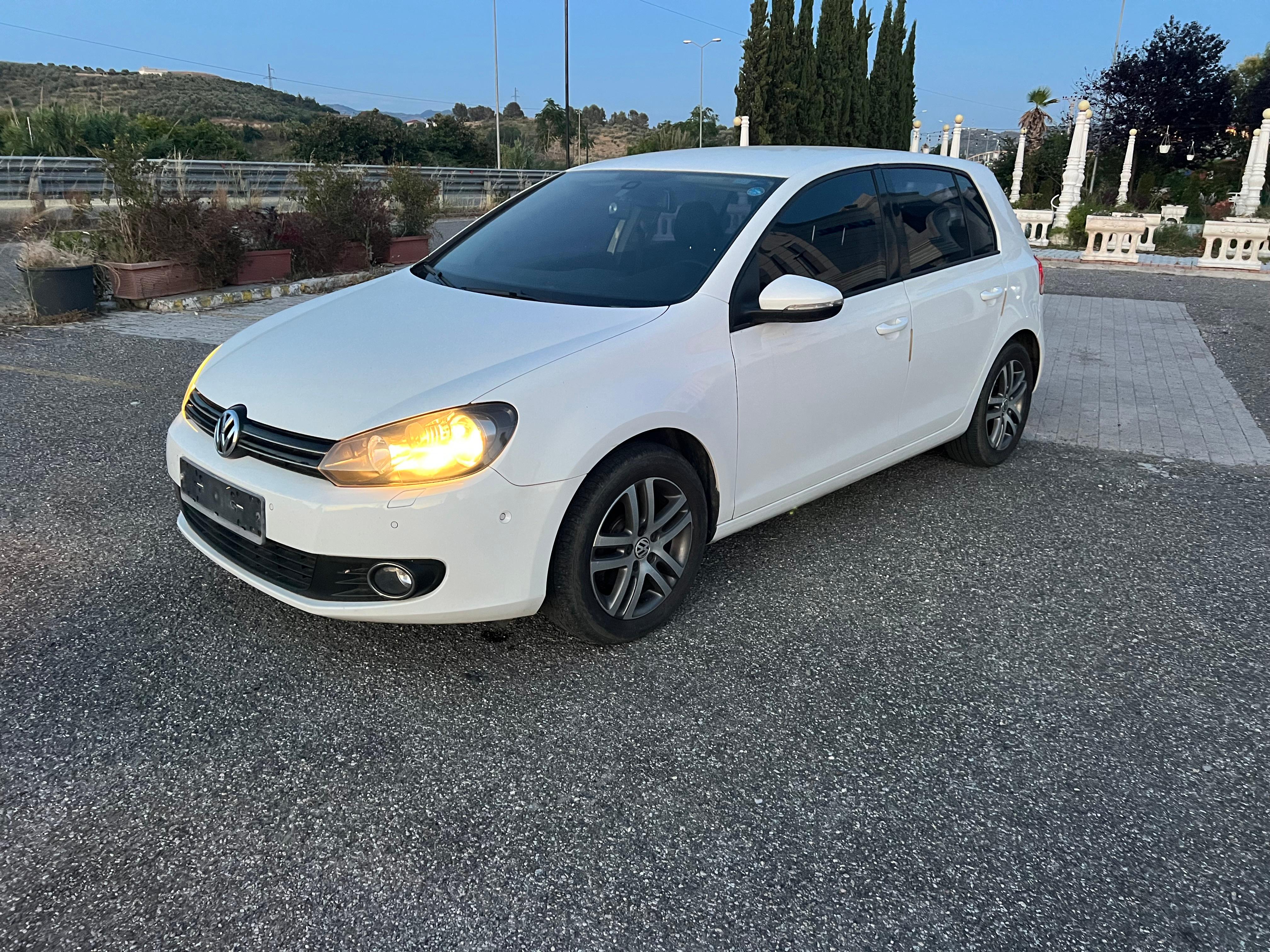 OKAZION.GOLF.6.AUTOMAT.1.6.NAFT. – Kavajë