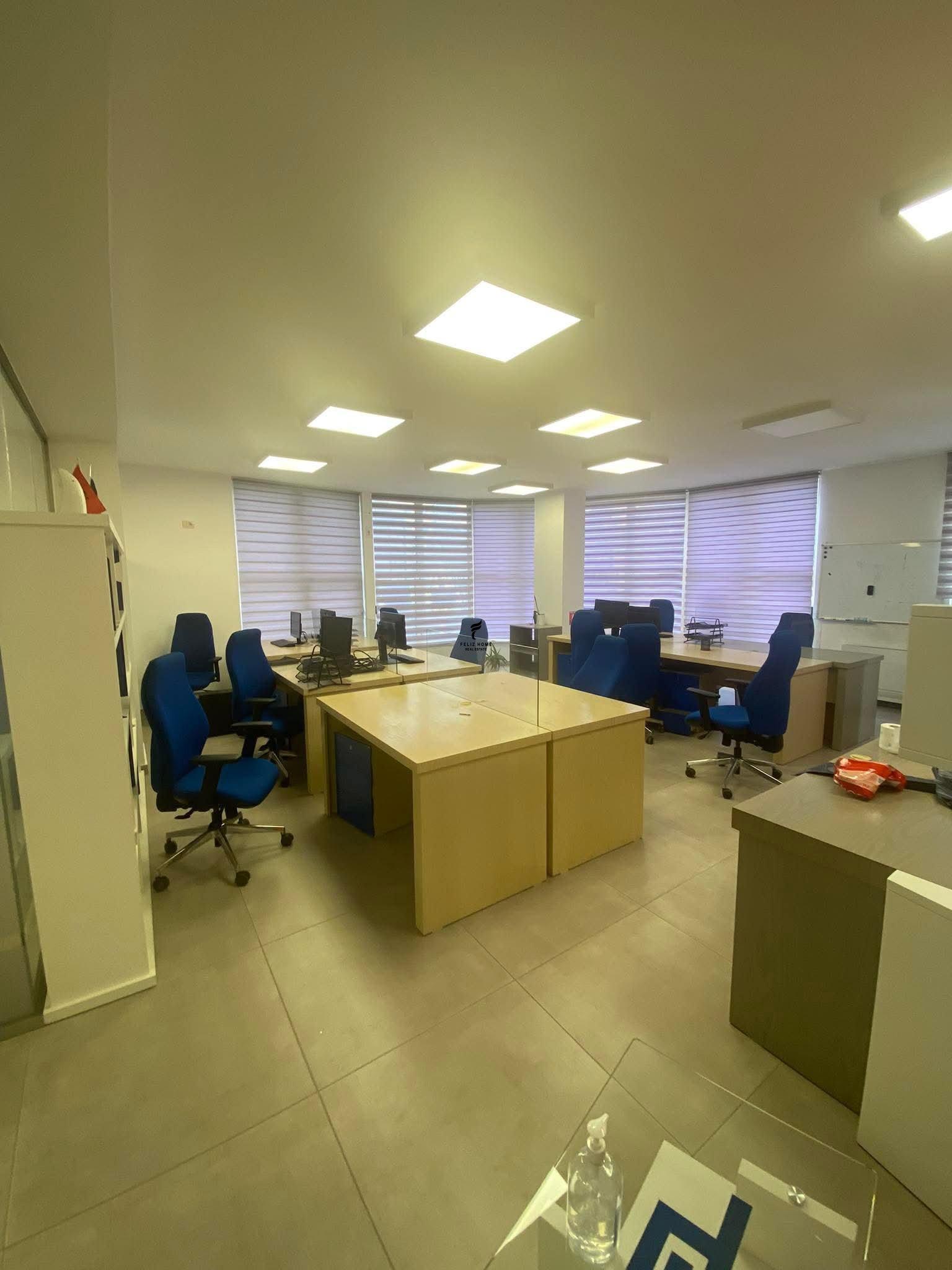 ZYRE ME QERA 110 M2 KOMUNA E PARISIT 180.000 LEKE FH-83888 – Tiranë