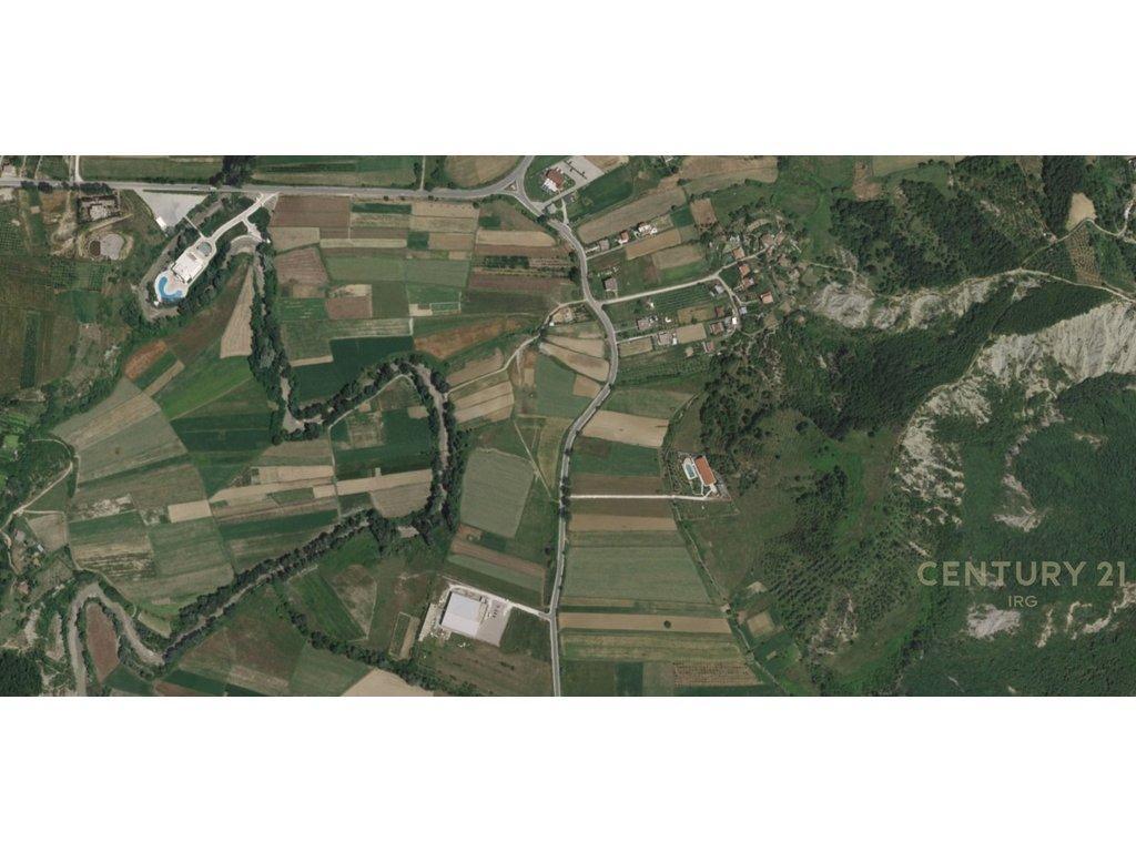 Shitet tokë bujqësore në Pezë të Vogël, Tiranë – Tiranë - 1