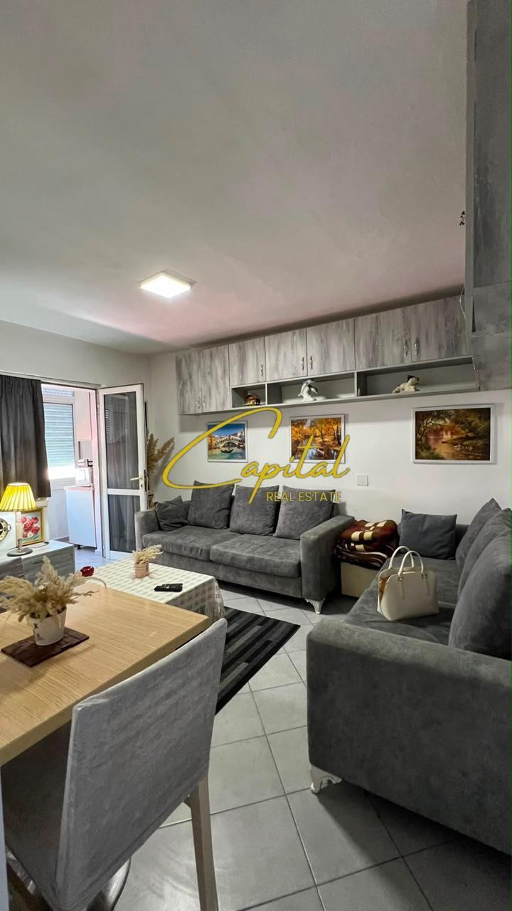 GARSONIERE ME QIRA 45 M2 BRRYLI 60.000 LEKE – Tiranë - 1