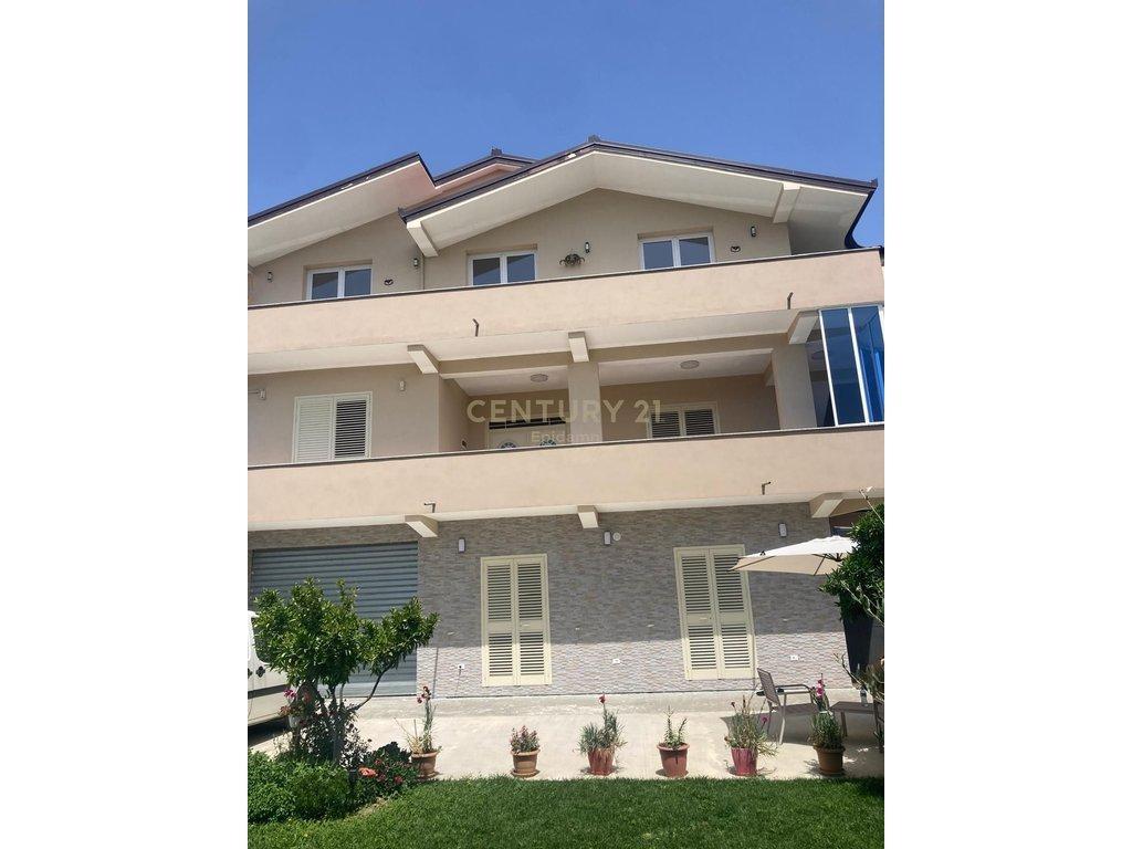 Vilë për Shitje ne Xhafzotaj !! 250,000 € – Durrës - 1