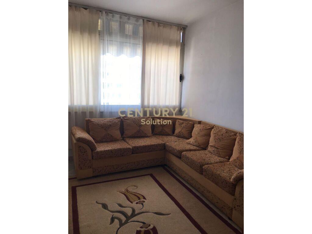 JEPET APARTAMENT ME QIRA 1+1 PRANE 21 DHJETORIT – Tiranë - 1