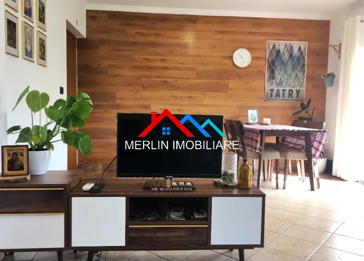 JEPET APARTAMENT 2+1 ME QERA NE RRUGEN E DURRESIT. – Tiranë - 1