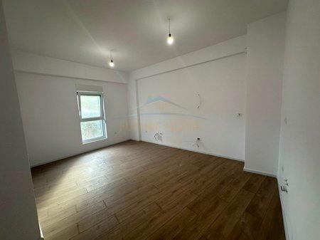 069 479 2 476 SHITET APARTAMENT 1+1,ALI DEM,KAIMI – Tiranë