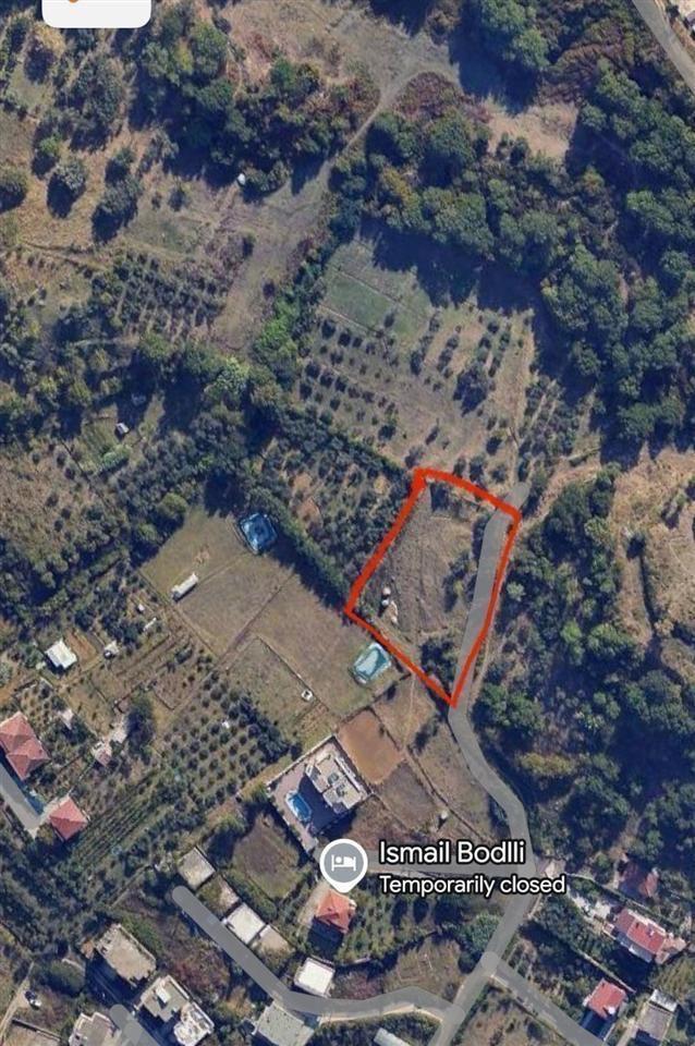 SHITET TRUALL NDERTIMI 2500 M2 YZBERISHT 500.000 EURO – Tiranë - 1