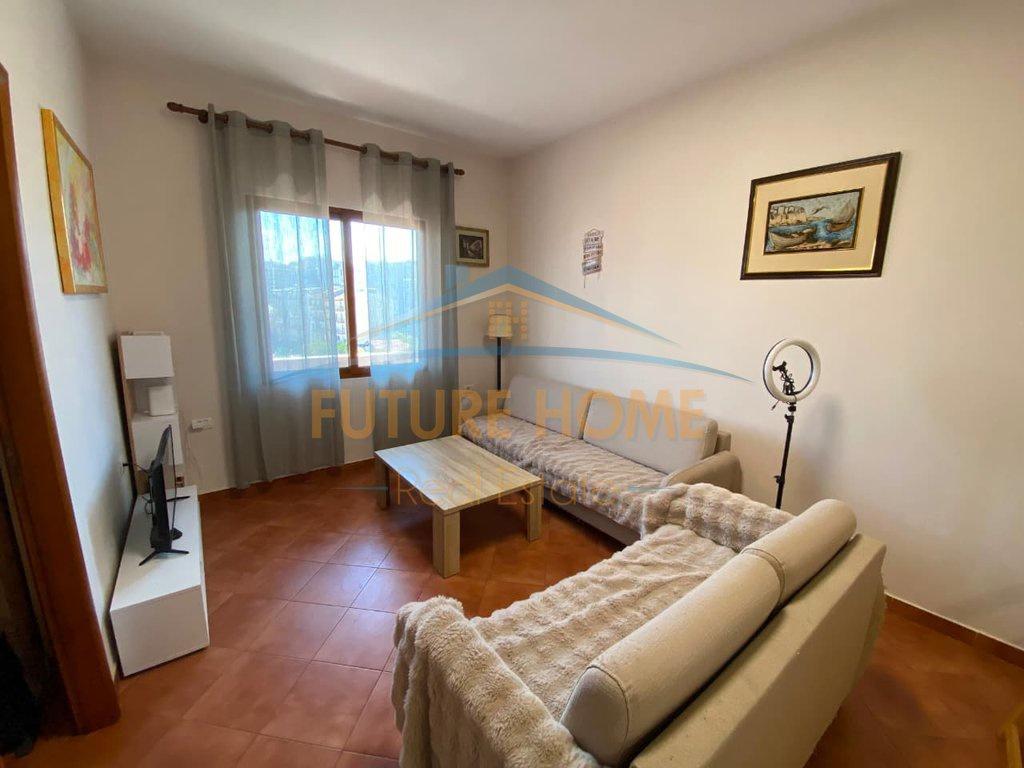 0693769552,Qera, Apartament 2+1, Komuna e Parisit, Tiranë. – Tiranë