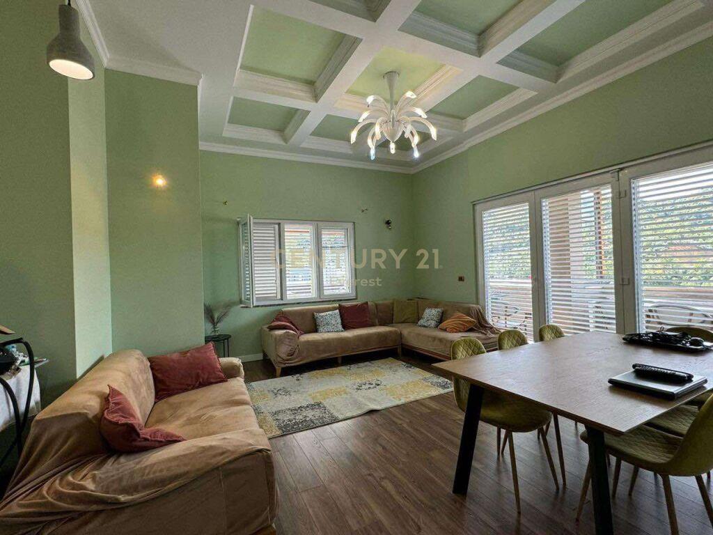 LIQENI I THATE, SHESIM APARTAMENT 3+1+2+2 POSTE PARKIMI – Tiranë