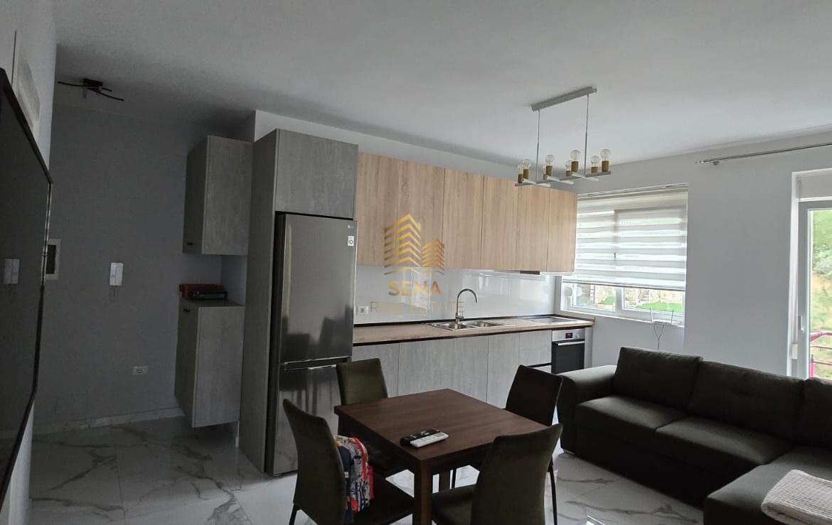 Qira, Apartament 2+1+2blk, Liqeni i Thate, 60.000 Leke/muaj – Tiranë