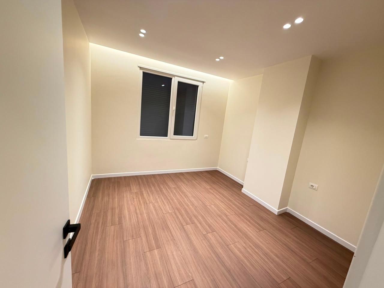 Shitet apartament 2+1 ne zonen e Shkozes ID 5530 – Tiranë - 1