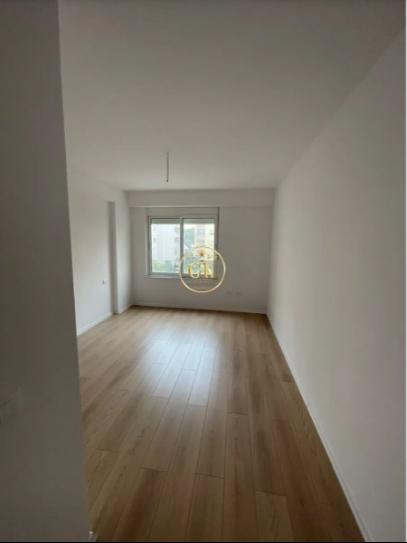 ID 21091853 SHITET APARTAMENT 2+1 ME BALLKON – DURRËS PLAZH – Durrës