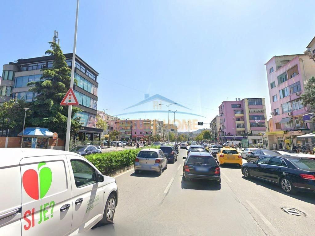 0694603851,Shitet , Apartament 2+1+2 , 21 dhjetori , Tirane – Tiranë