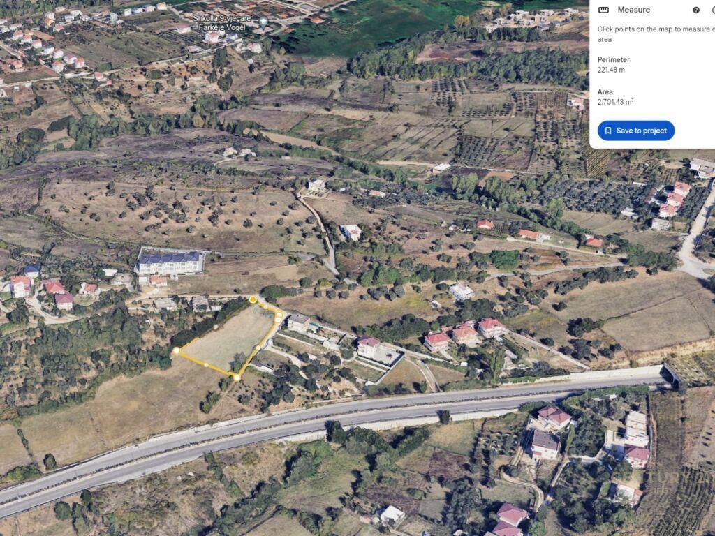 TRUALL PER SHITJE NE FARKE – Tiranë
