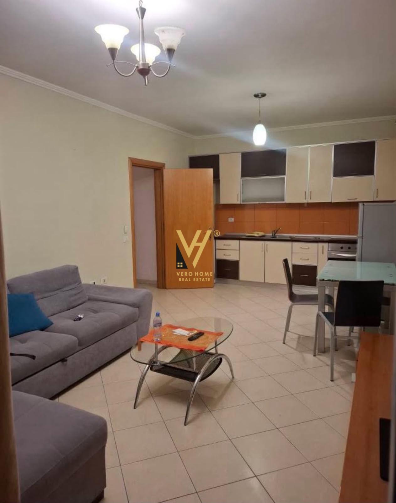 JEPET APARTAMENT 1+1+BLK ME QIRA TE KOMUNA PARISIT 65.000 LE – Tiranë - 1