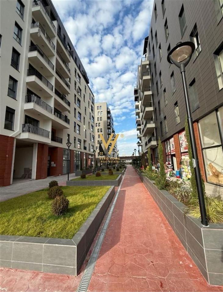 JEPET ZYRE 100 M2 ME QIRA NE LAPRAKE 600 EURO – Tiranë