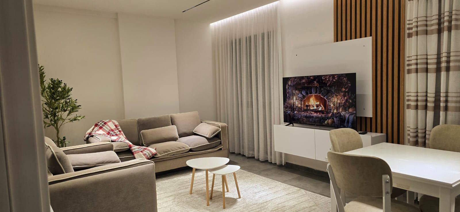 Apartament Me Qera 1+1 Tek Farmacia 10 (ID B2101954) Tirane – Tiranë