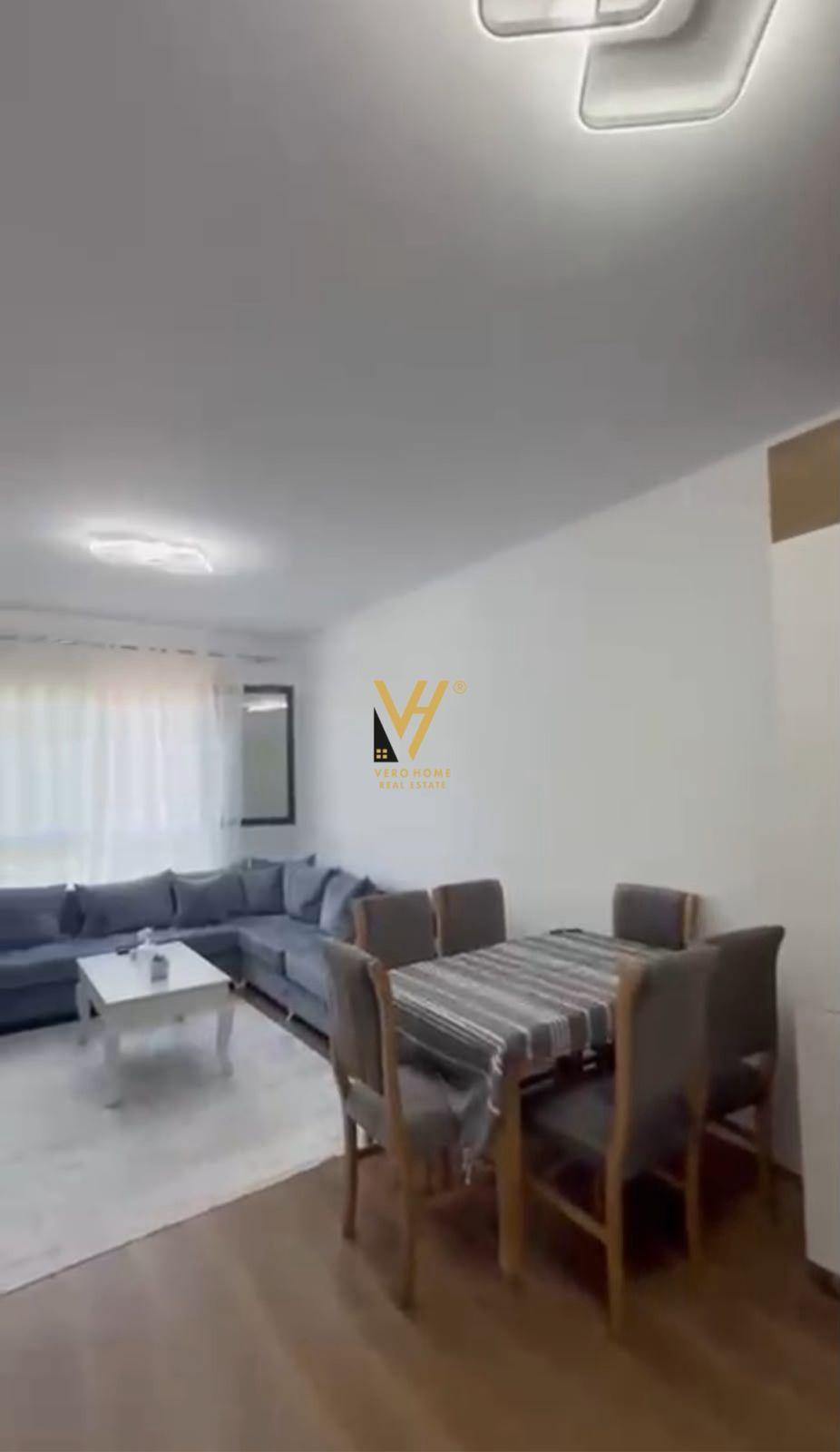JEPET APARTAMENT 2+1+BLK ME QERA NE PASKUQAN 40.000 LEKE – Tiranë - 1