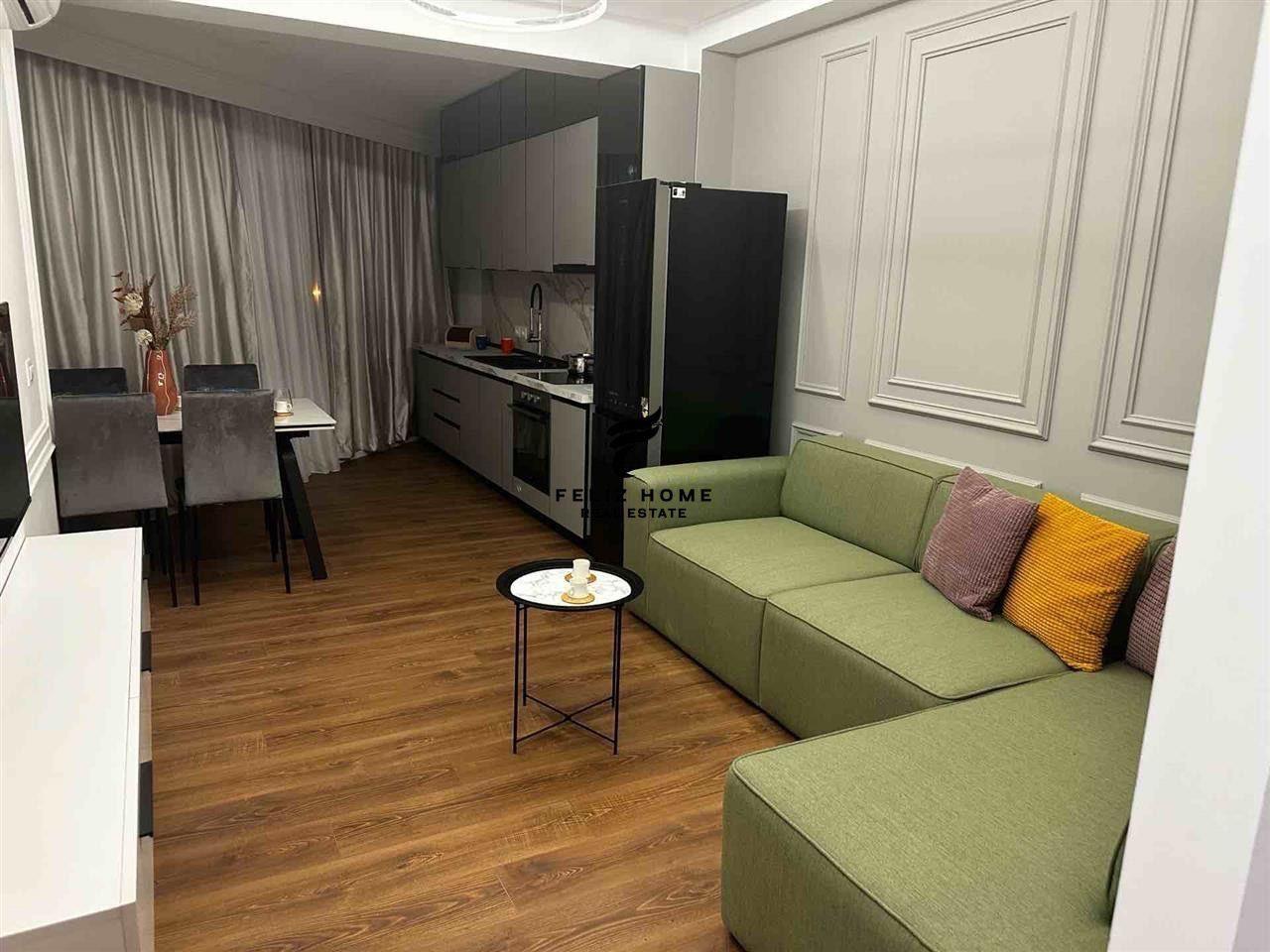 APARTAMENT ME QERA 2+1 STADIUMI DINAMO 1000 EURO – Tiranë