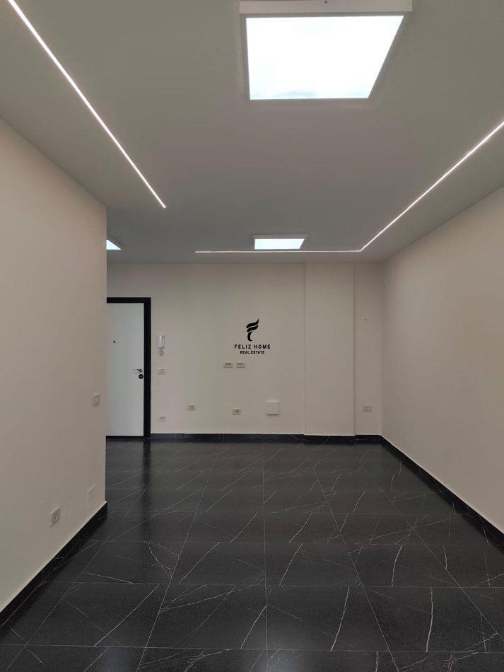 ZYRE ME QERA 75M2 MINE PEZA 60.000 LEKE FH-99372 – Tiranë