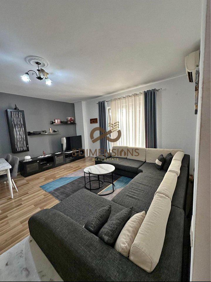 Shitet apartament 1+1 ne Qender te Kamzes D8141A-102 – Tiranë - 1