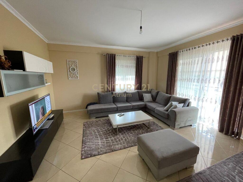 SHITET APARTAMENT 2 + 1 NE SHKOZE – Tiranë - 1