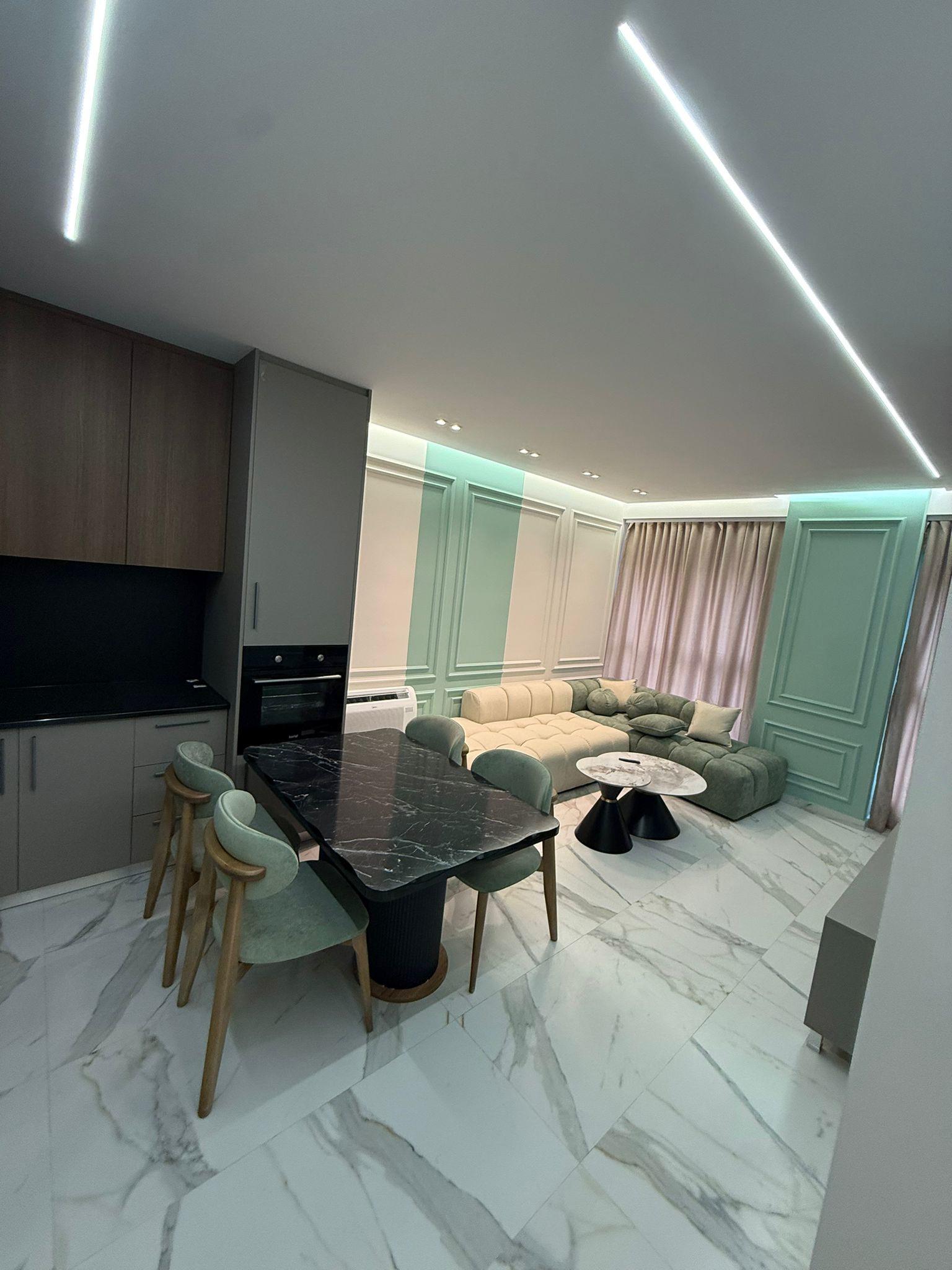 APARTAMENT ME QERA 1+1 LAPRAKE 850 EURO – Tiranë