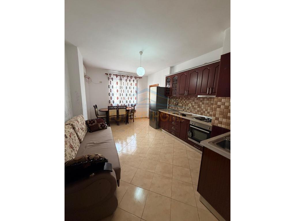 0692268458 Shitet, Apartament 2+1, Fresk, Tirane. – Tiranë