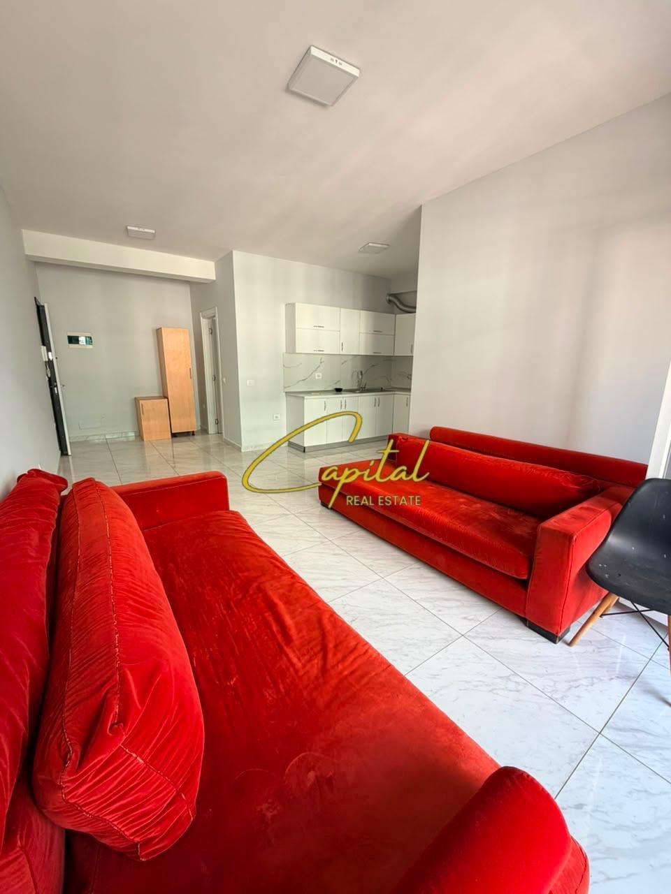 APARTAMENT ME QIRA 1+1 KOMPLEKSI KIKA 3 60.000 LEKE – Tiranë - 1