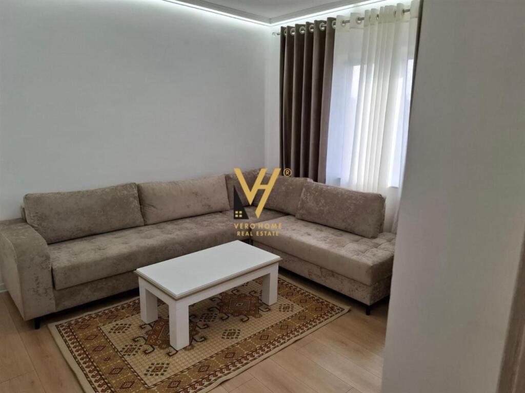 JEPET APARTAMENT 1+1+BLK ME QIRA TE DISPANCERIA 55.000 LEKE – Tiranë - 1