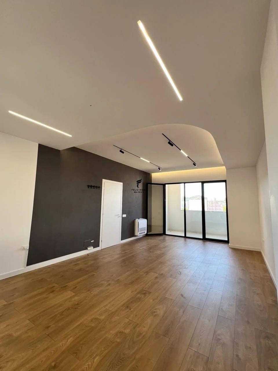 ZYRE ME QERA 120 M2 VASIL SHANTO 130.000 LEKE FH-95077 – Tiranë