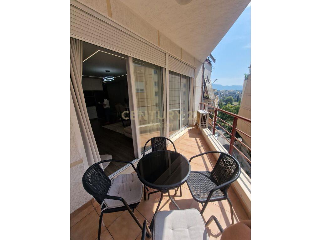 JEPET ME QIRA APARTAMENT 2+1 TE KOMUNA E PARISIT – Tiranë - 1