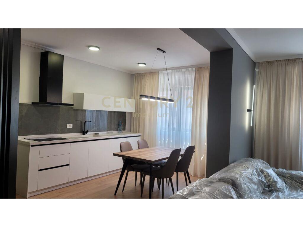 Apartament 2+1+2+post parkimi, per qira, ne qender – Tiranë - 1