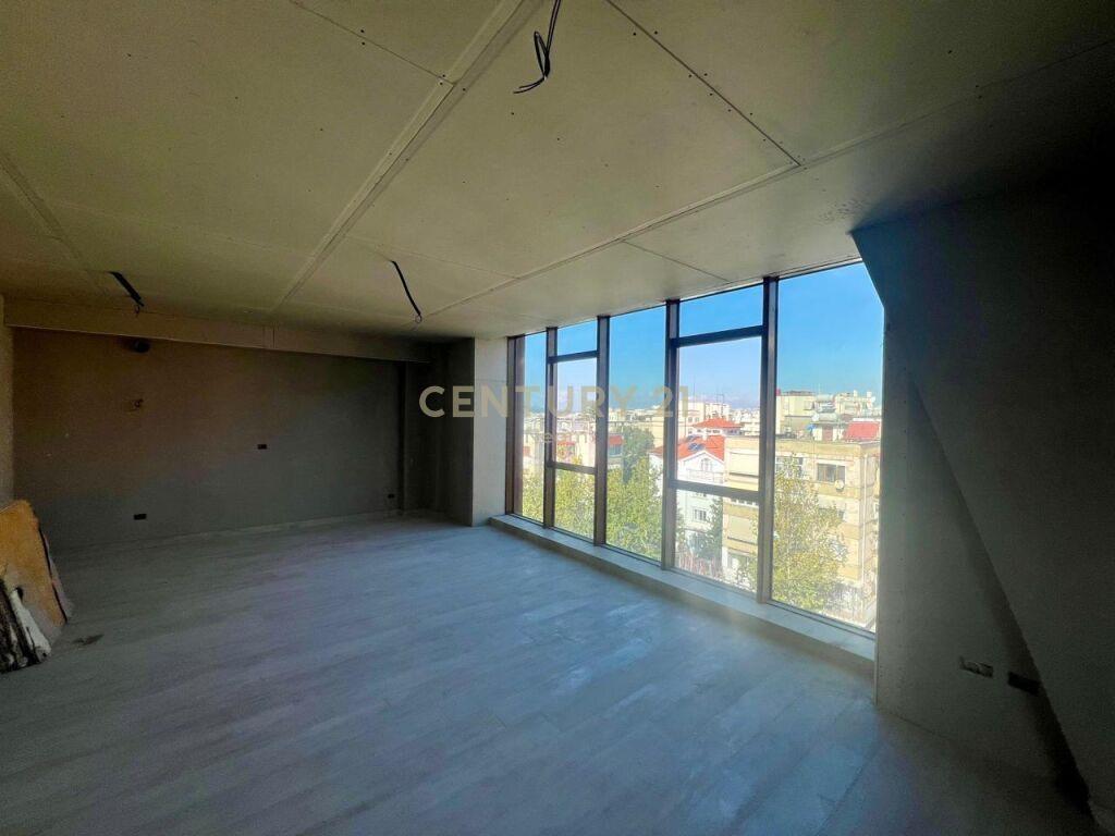SHITJE, APARTAMENT 1+1 TE RR. E KAVAJES – Tiranë - 1