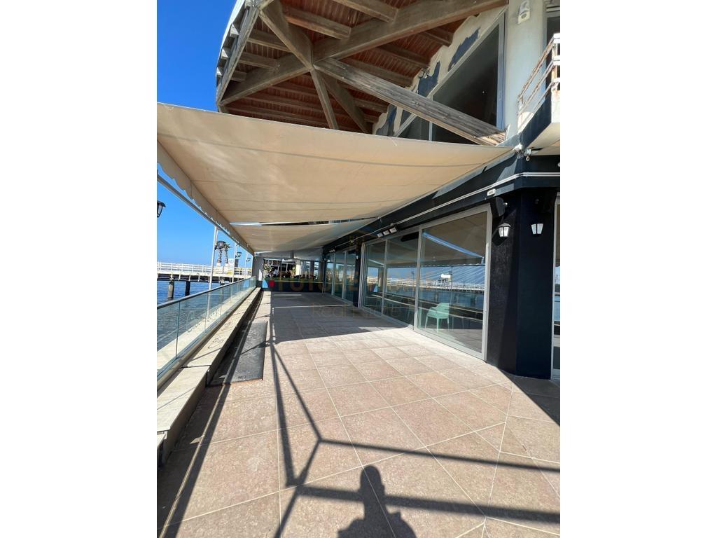 0692268458 Lounge-Bar, Vollga, Durrës – Durrës