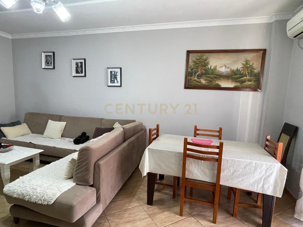 Apartament 1+1 me Qira , Pamje deti – Vijë e Parë, Buzë Deti – Durrës