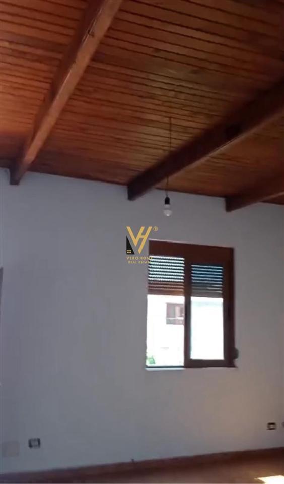 SHITET SHTEPI 2 KATESHE NE KAVAJE 140.000 EURO – Kavajë - 1