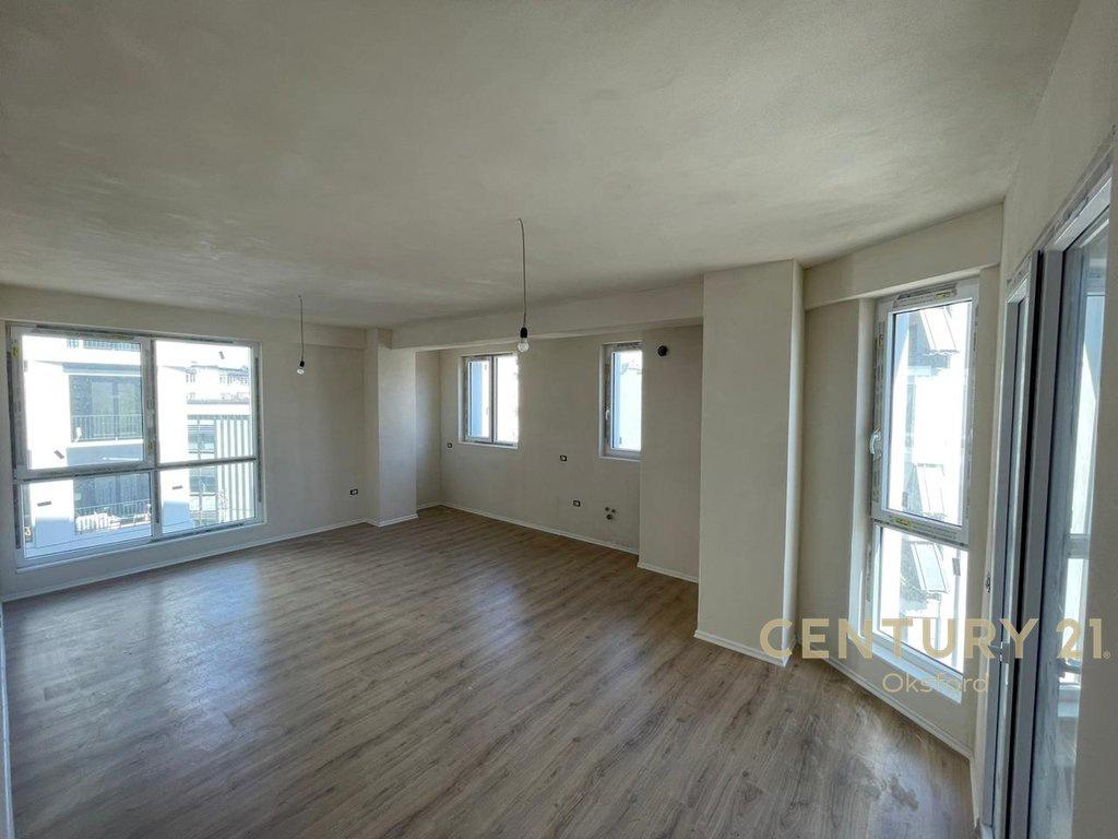 SHITET APARTAMENT 3+1+2 TEK KOMUNA E PARISIT – Tiranë - 1