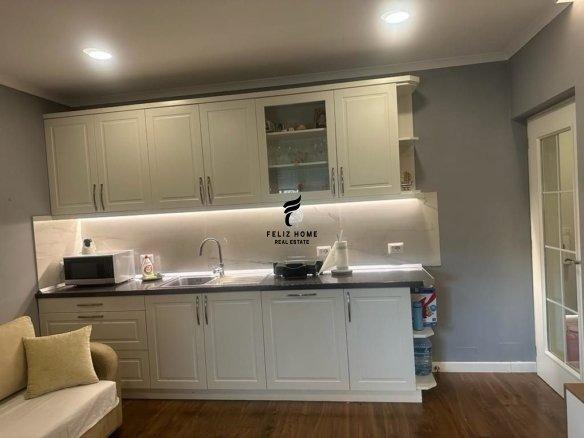 APARTAMENT ME QERA 2+1 BULEVARDI BAJRAM CURRI 800 EURO FH-66 – Tiranë