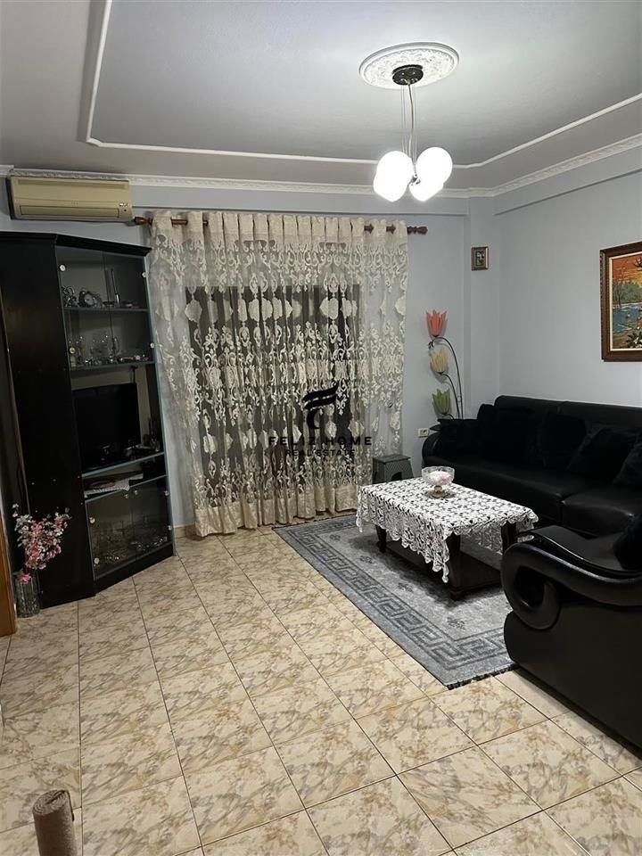 SHITET APARTAMENT 2+1 RRUGA E KAVAJES 143.000 EURO – Tiranë