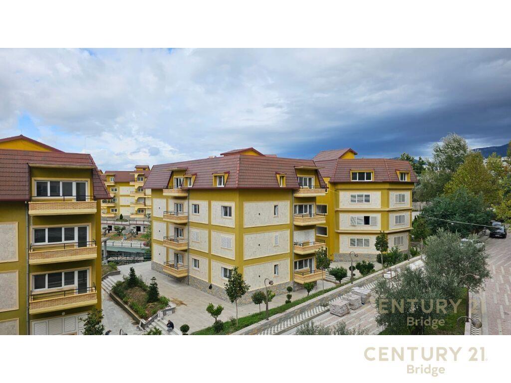 Shitet apartament 1+1 ne rezidencen Lake Land, farke. – Tiranë - 1