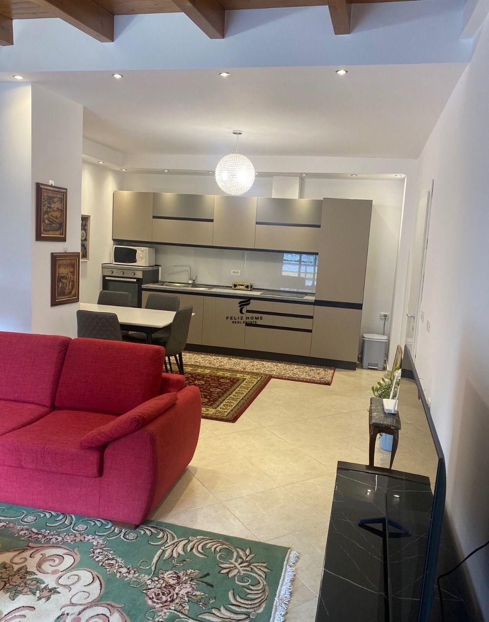 APARTAMENT ME QERA 3+1 SELVIA 150.000 LEKE – Tiranë - 1