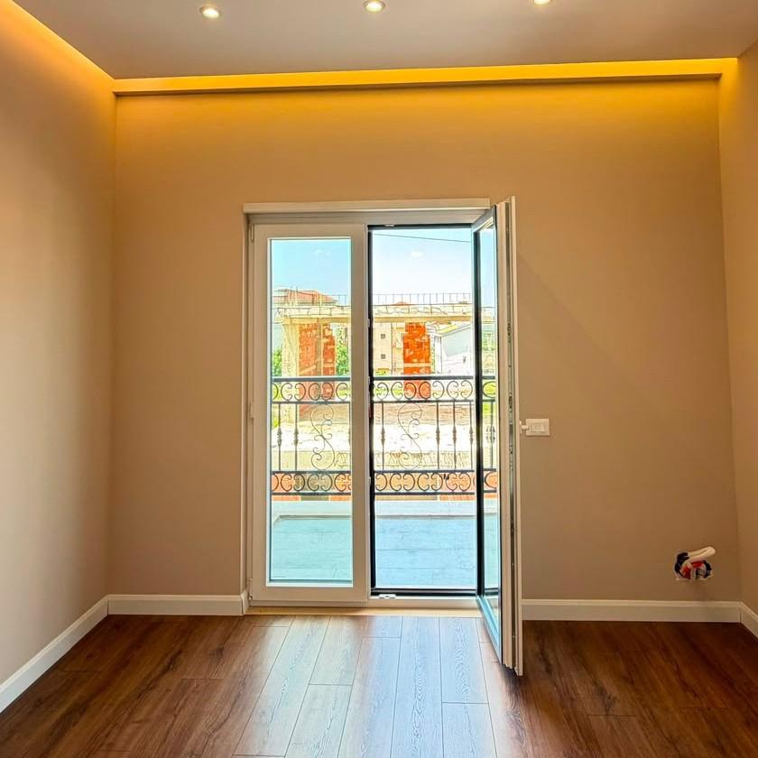 🏡✨ SHITET APARTAMENT 1+1 I INVESTUAR | PORTA TIRANA E RE – Tiranë