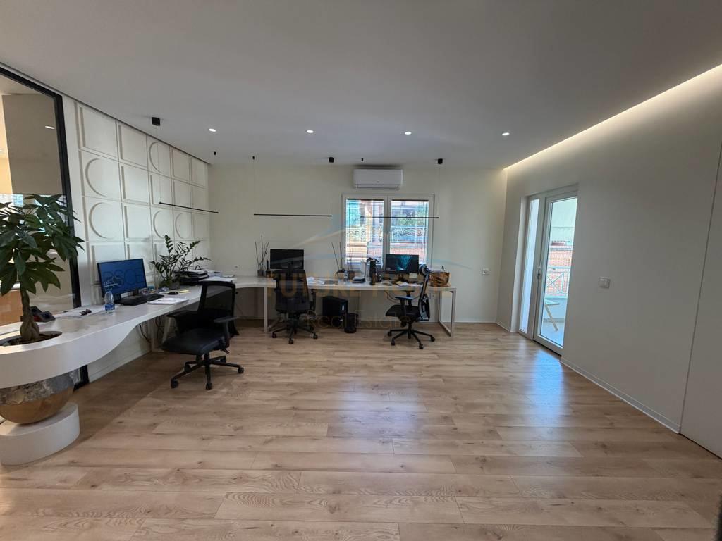 0692268458 Shitet,Apartament3+1+2+Post Parkimi,Bllok,Tirane. – Tiranë