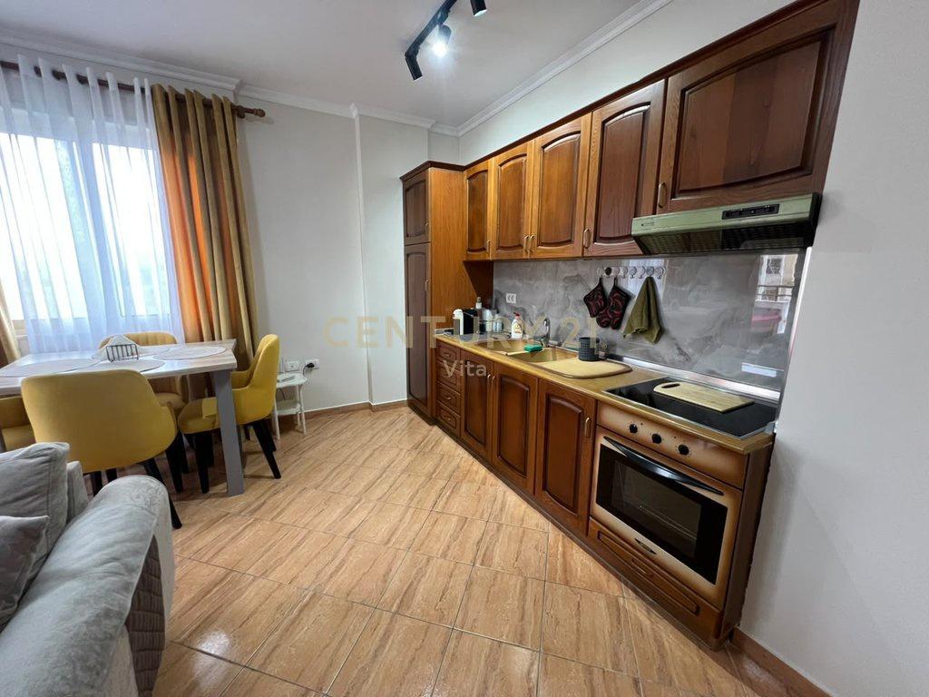 0694801150 APARTAMENT 1+1 NË SHITJE – KOMPLEKSI VERRIA, – Durrës