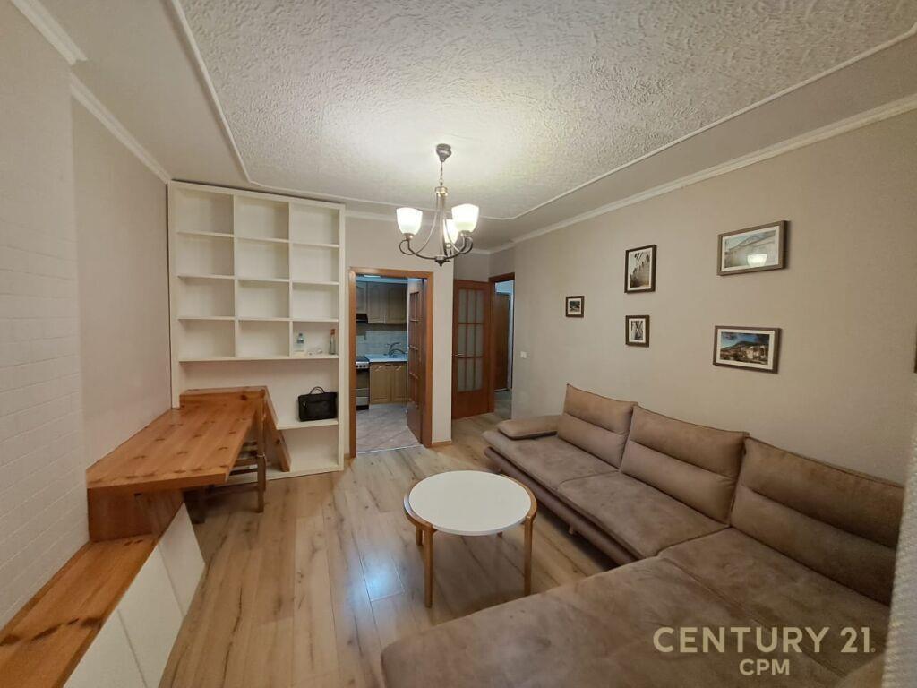Apartament 1+1 me qira tek KIKA 1, Komuna e Parisit, 600€ – Tiranë - 1